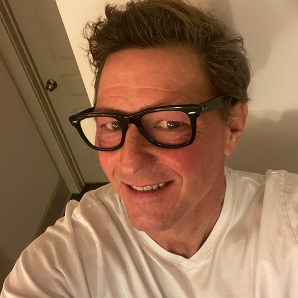 Meet your Posher, David - Picture 1 of 1